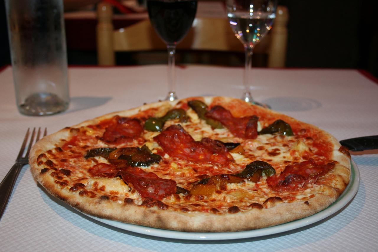 Les Italiens Hotel